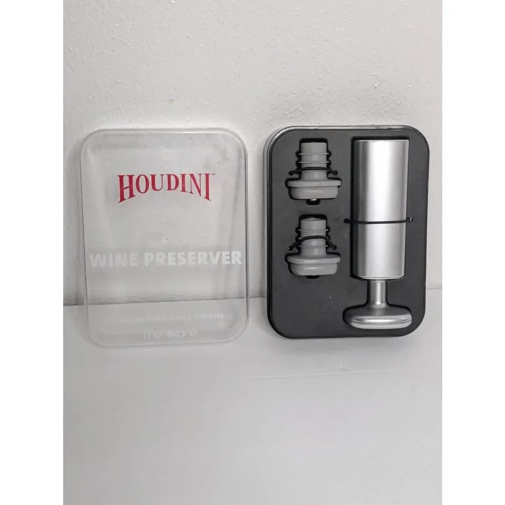 Houdini Wine Preserver Vacuum Pump with 2 Stoppers New Open Box